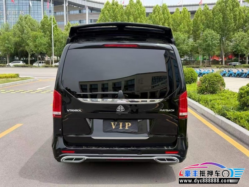 22年奔驰V轿车抵押车出售