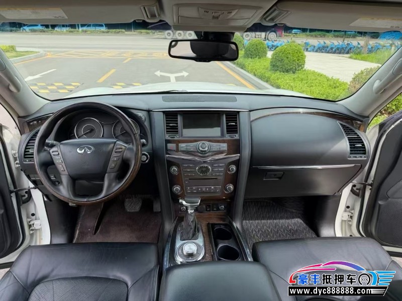 13年英菲尼迪QX56轿车抵押车出售