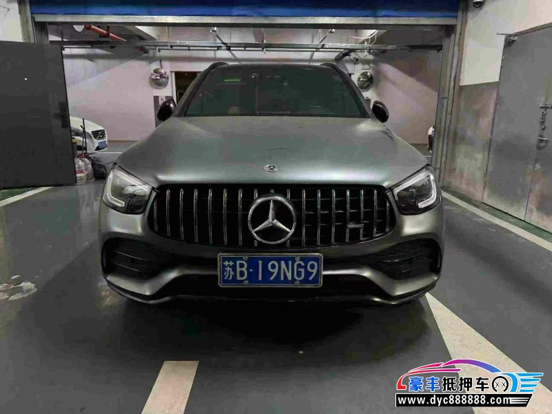 抵押车出售22年奔驰GLC轿车