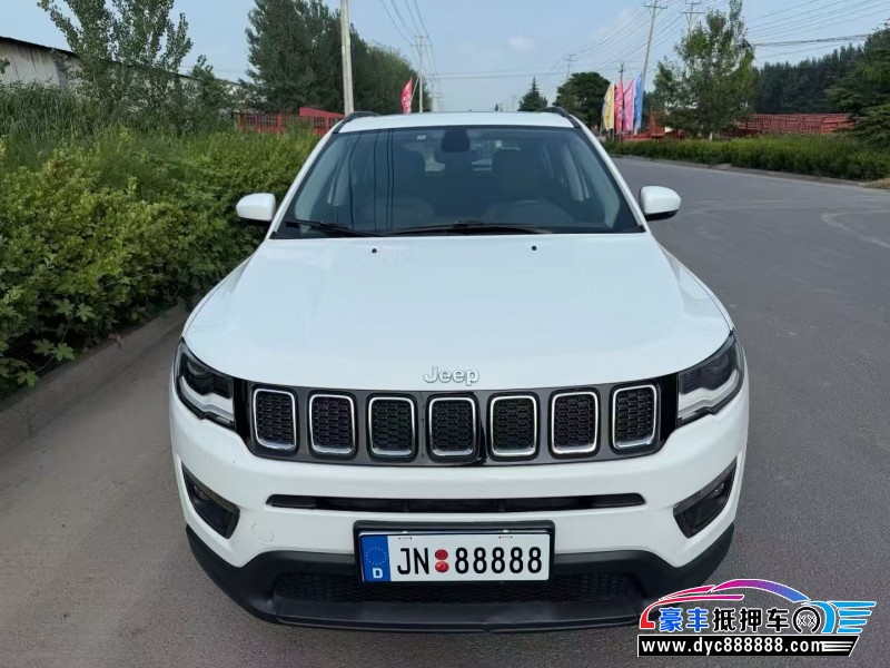 抵押车出售17年Jeep指南者轿车
