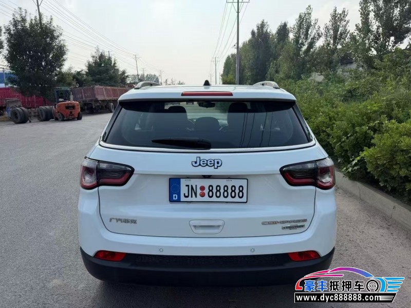 17年Jeep指南者轿车抵押车出售
