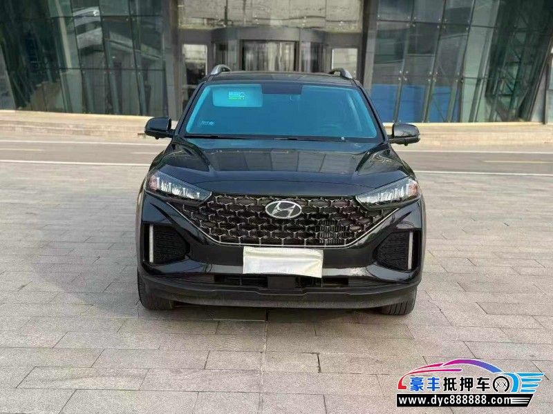 抵押车出售23年现代ix35轿车