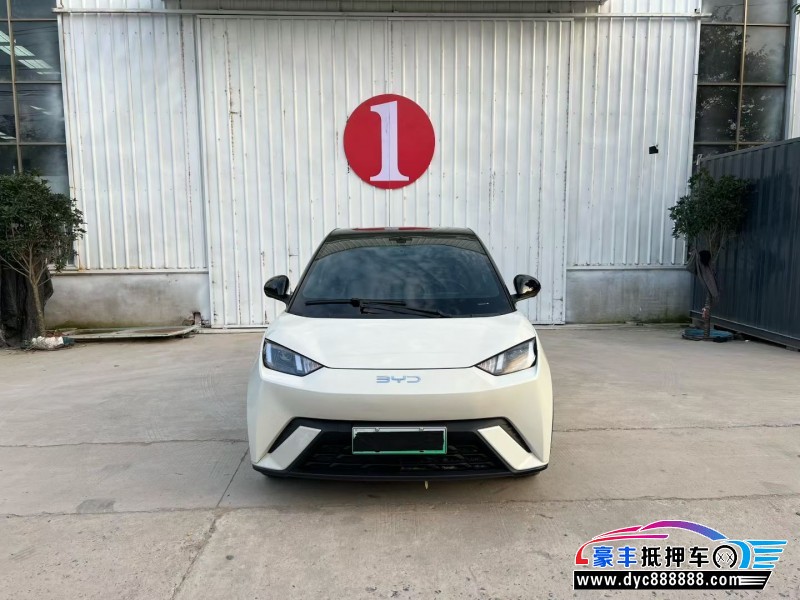 抵押车出售25年比亚迪海鸥轿车