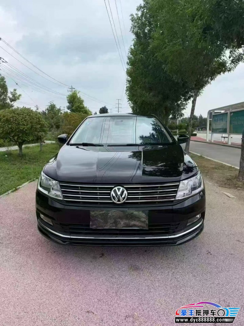 15年大众朗逸轿车抵押车出售