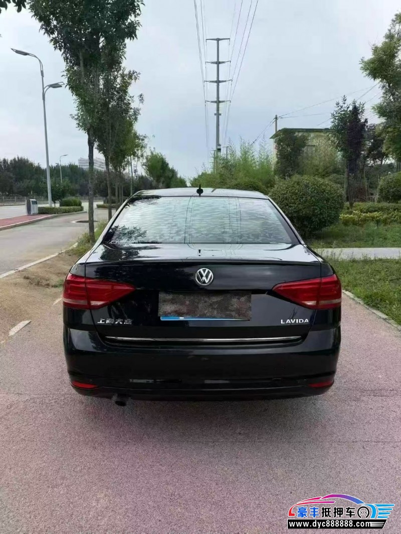 15年大众朗逸轿车抵押车出售
