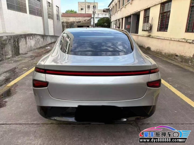 22年小鹏P7轿车抵押车出售