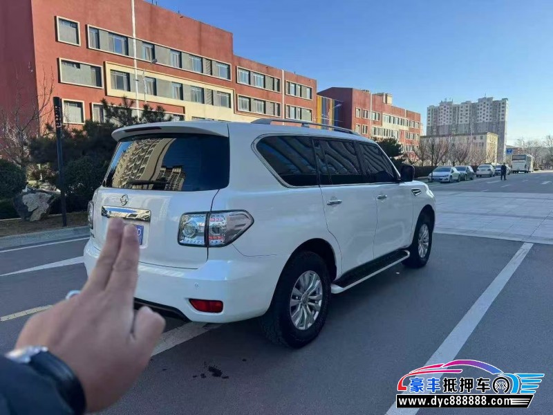 18年日产途乐轿车抵押车出售