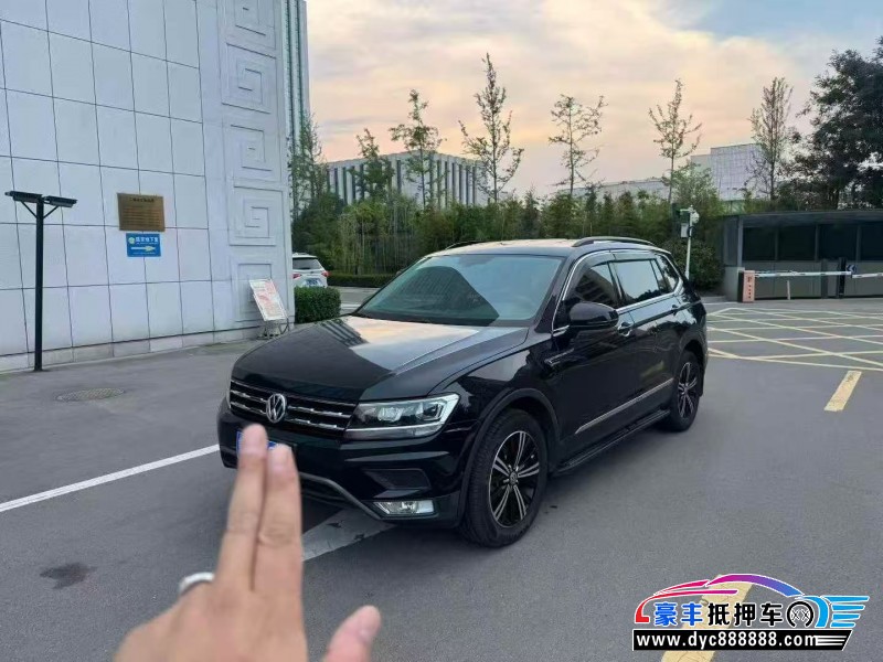 19年大众途观轿车抵押车出售