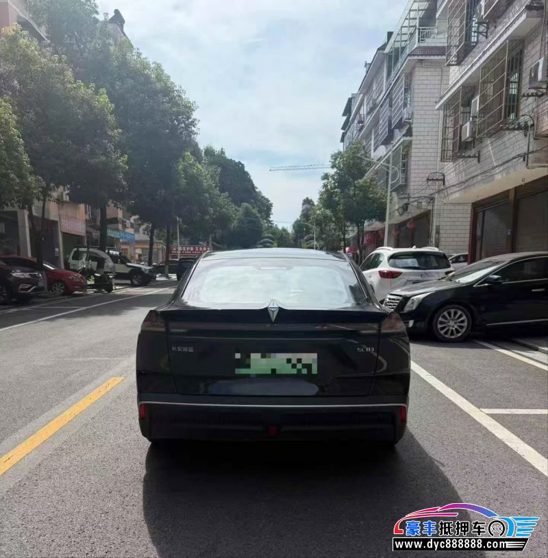 25年长安深蓝SL03轿车抵押车出售