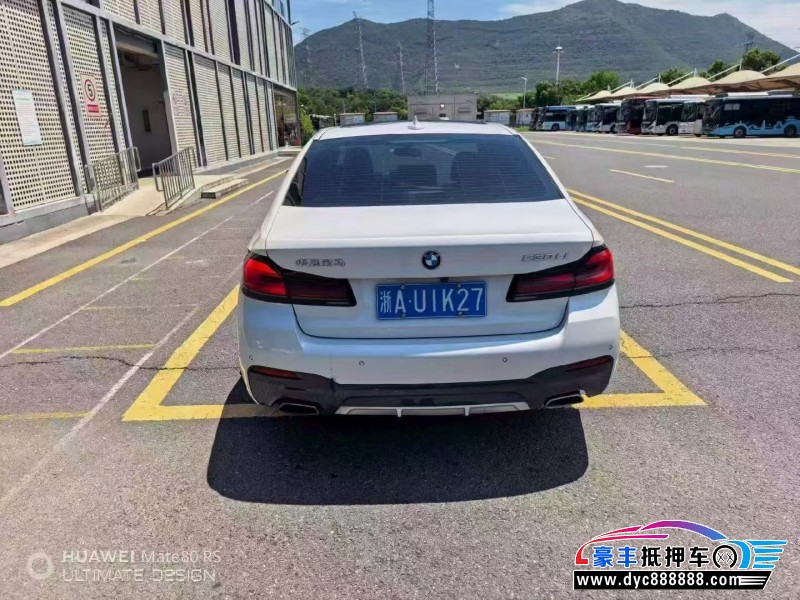 21年宝马5系轿车抵押车出售