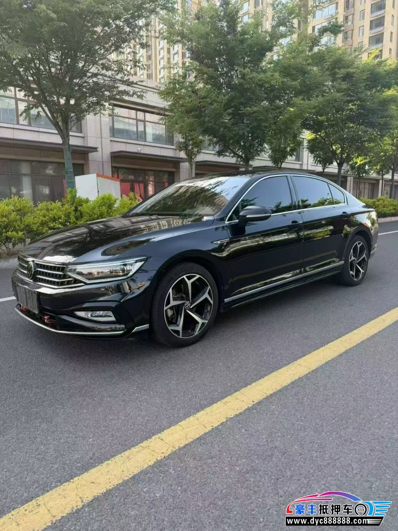 23年大众迈腾轿车抵押车出售