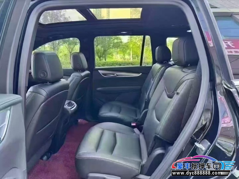 21年凯迪拉克xt6轿车抵押车出售