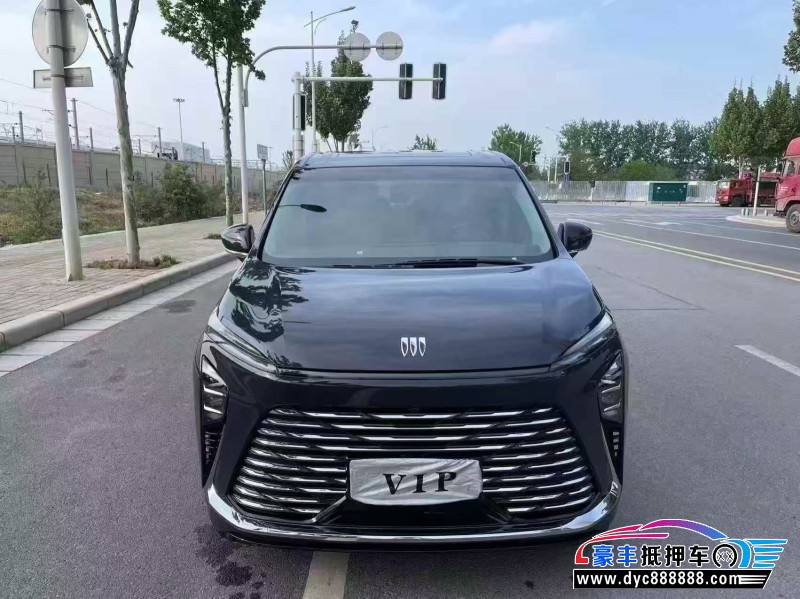 抵押车出售25年别克GL8轿车