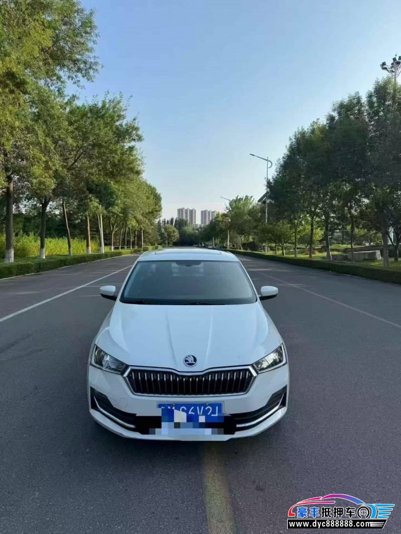 抵押车出售21年斯柯达昕锐轿车