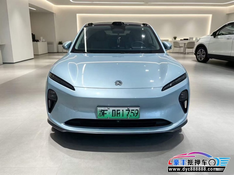 抵押车出售23年蔚来ET5轿车