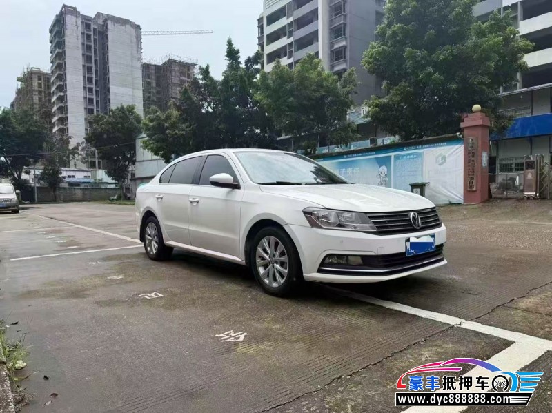 18年大众朗逸轿车抵押车出售