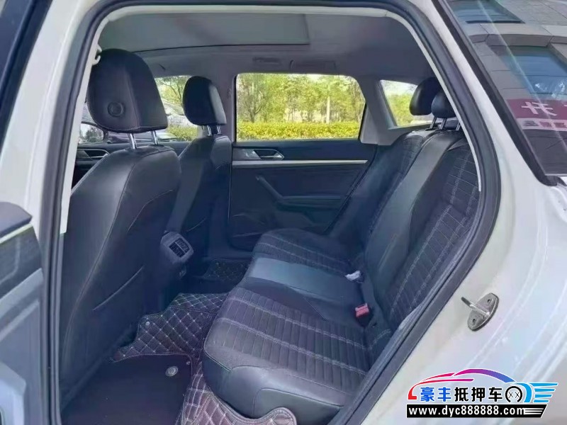 19年大众朗逸轿车抵押车出售