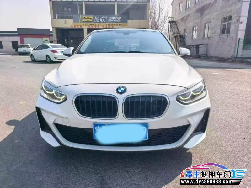 抵押车出售21年宝马1系轿车