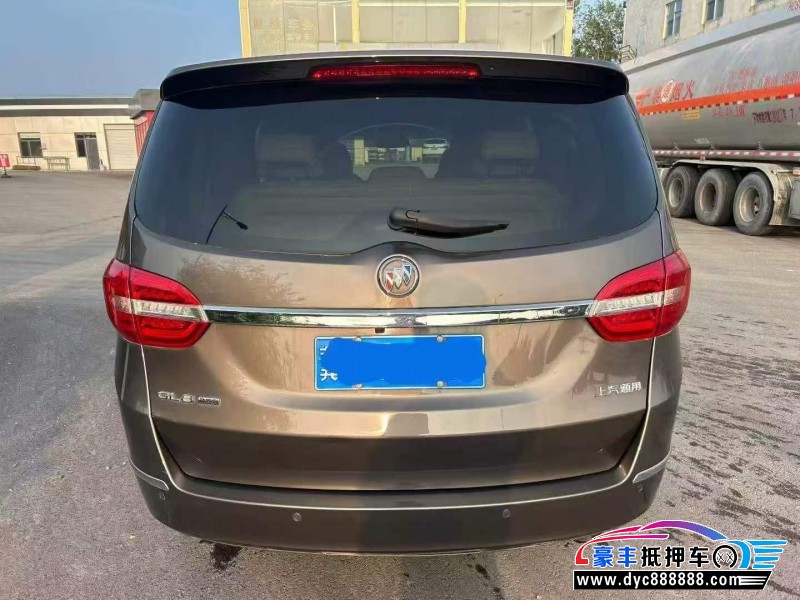 19年别克GL8轿车抵押车出售