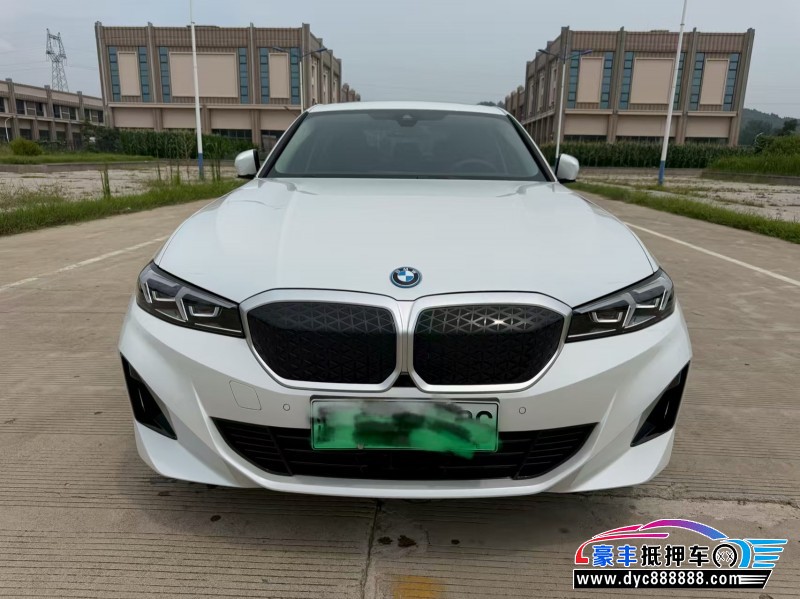 抵押车出售26年宝马i3轿车