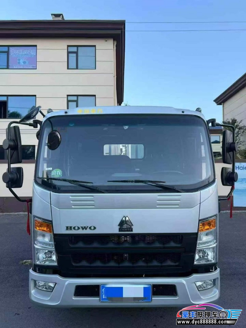 抵押车出售26年重汽豪沃轿车