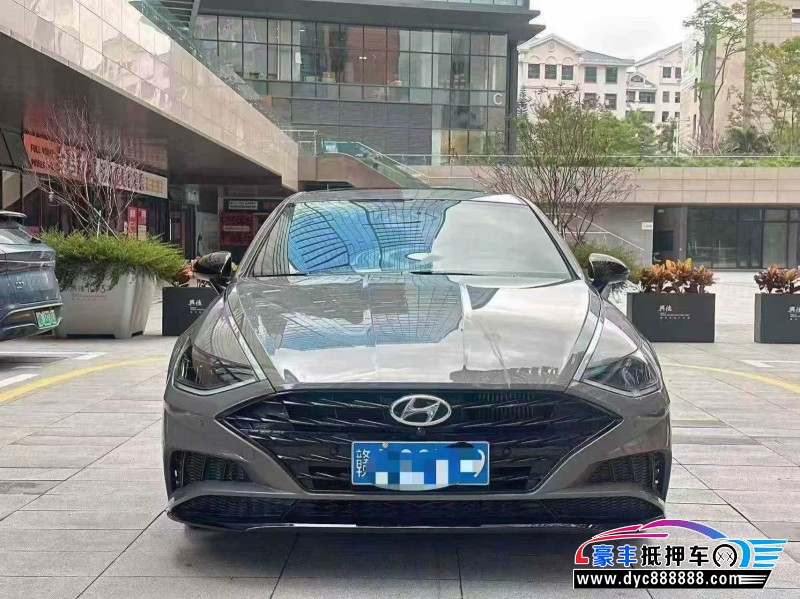 抵押车出售20年现代索纳塔轿车