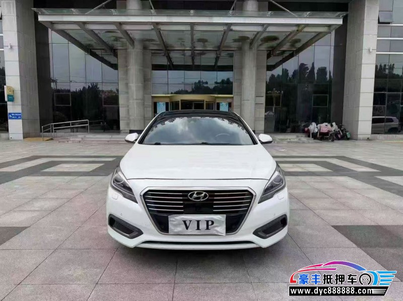 抵押车出售16年现代索纳塔九轿车