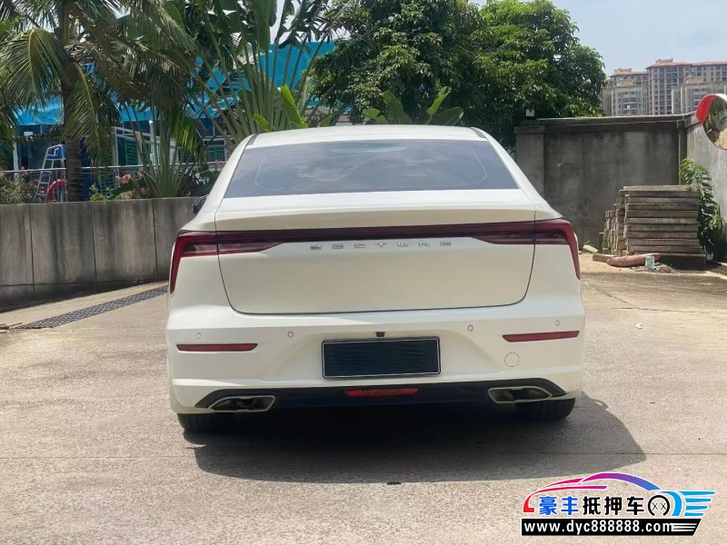 21年奔腾B70轿车抵押车出售