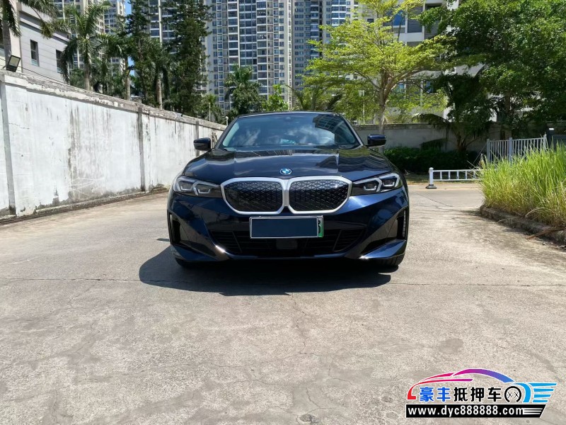 抵押车出售24年宝马i3轿车