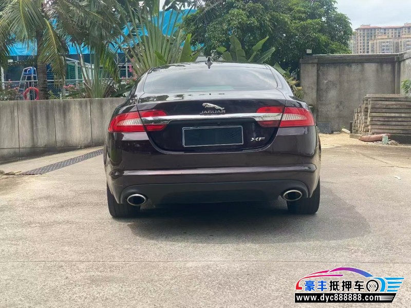 14年捷豹XF轿车抵押车出售