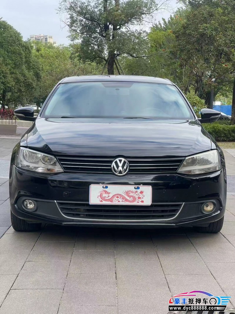 抵押车出售14年大众速腾轿车