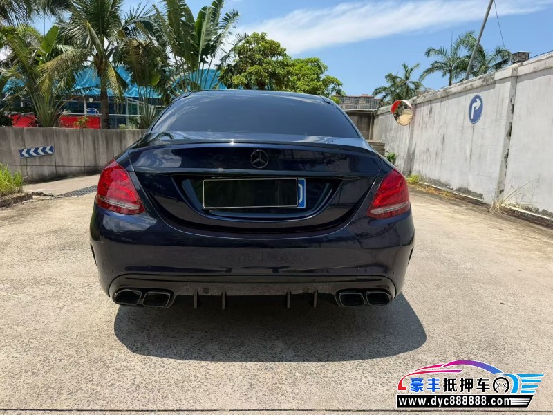 17年奔驰C轿车抵押车出售