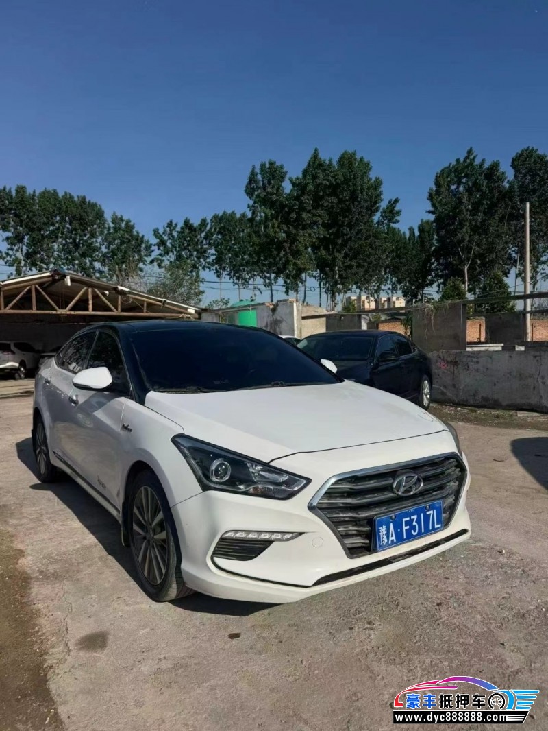 18年现代名图轿车抵押车出售