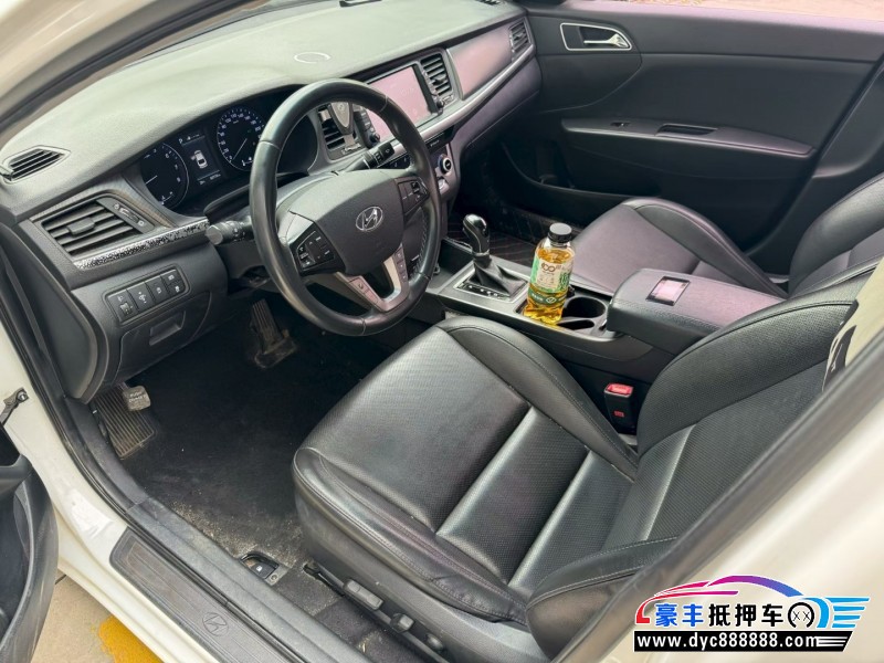 17年现代名图轿车抵押车出售