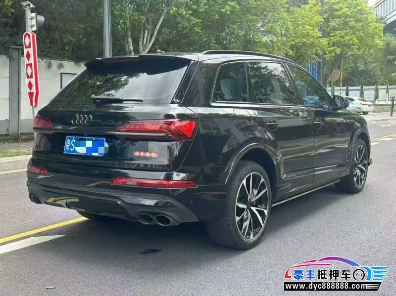 20年奥迪Q7轿车抵押车出售