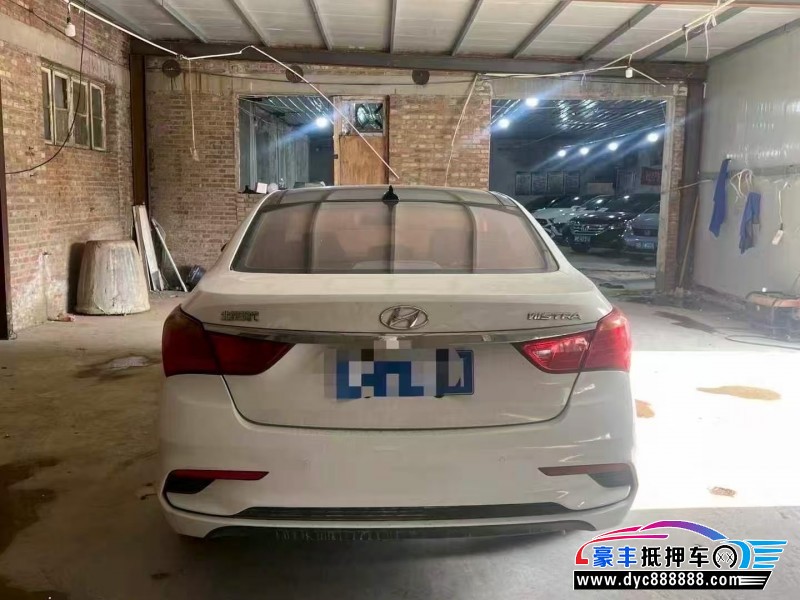 19年现代名图轿车抵押车出售