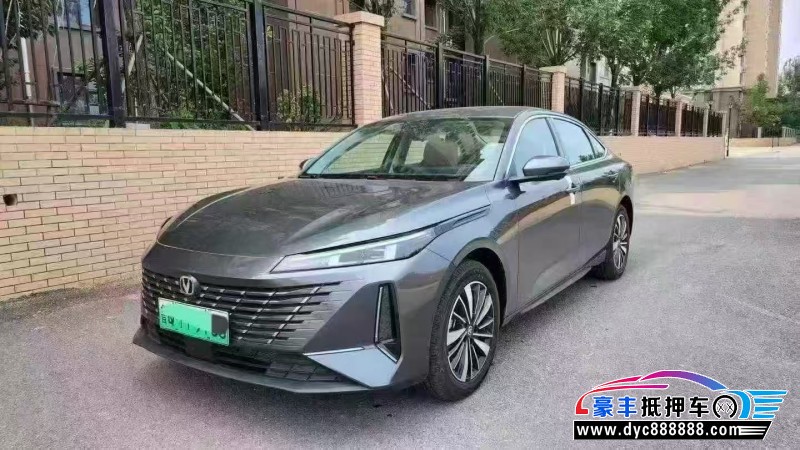 26年长安逸动轿车抵押车出售