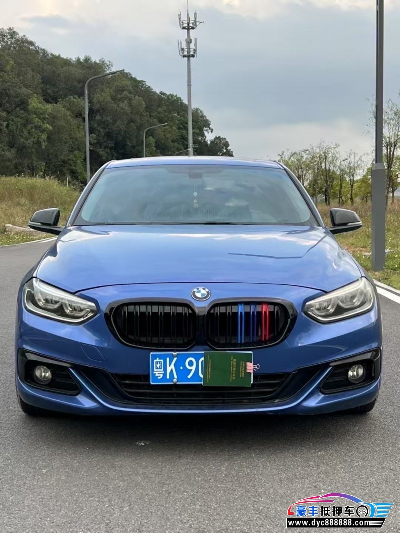 抵押车出售17年宝马1系轿车