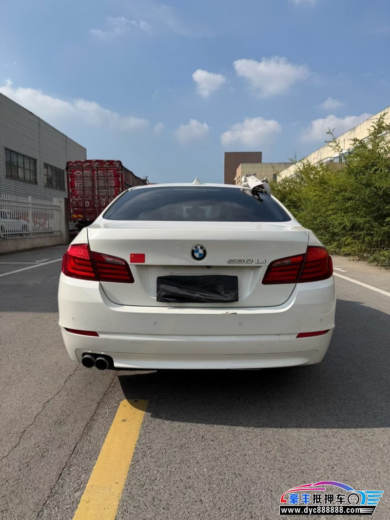 24年零跑C11轿车抵押车出售