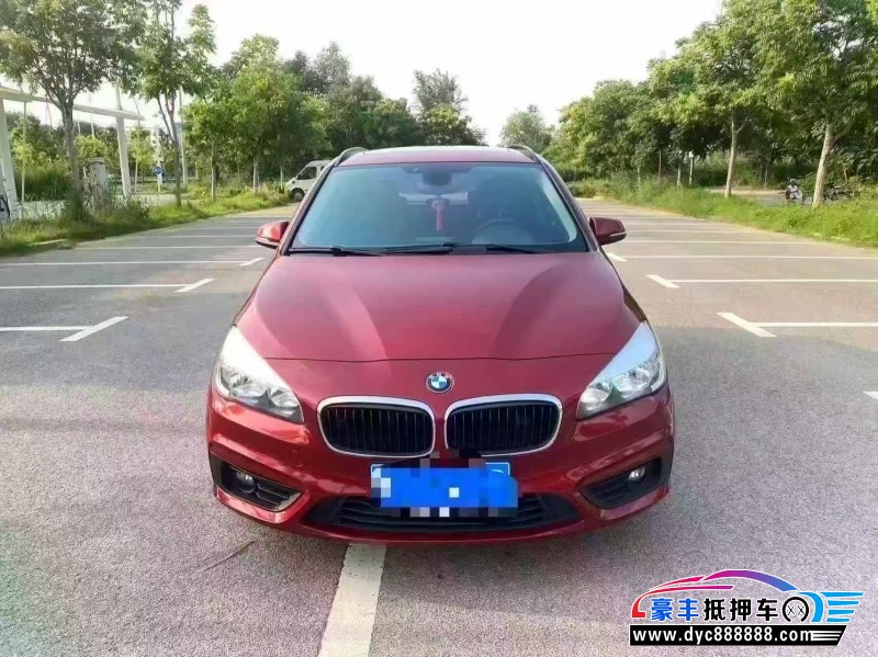抵押车出售15年宝马2系轿车