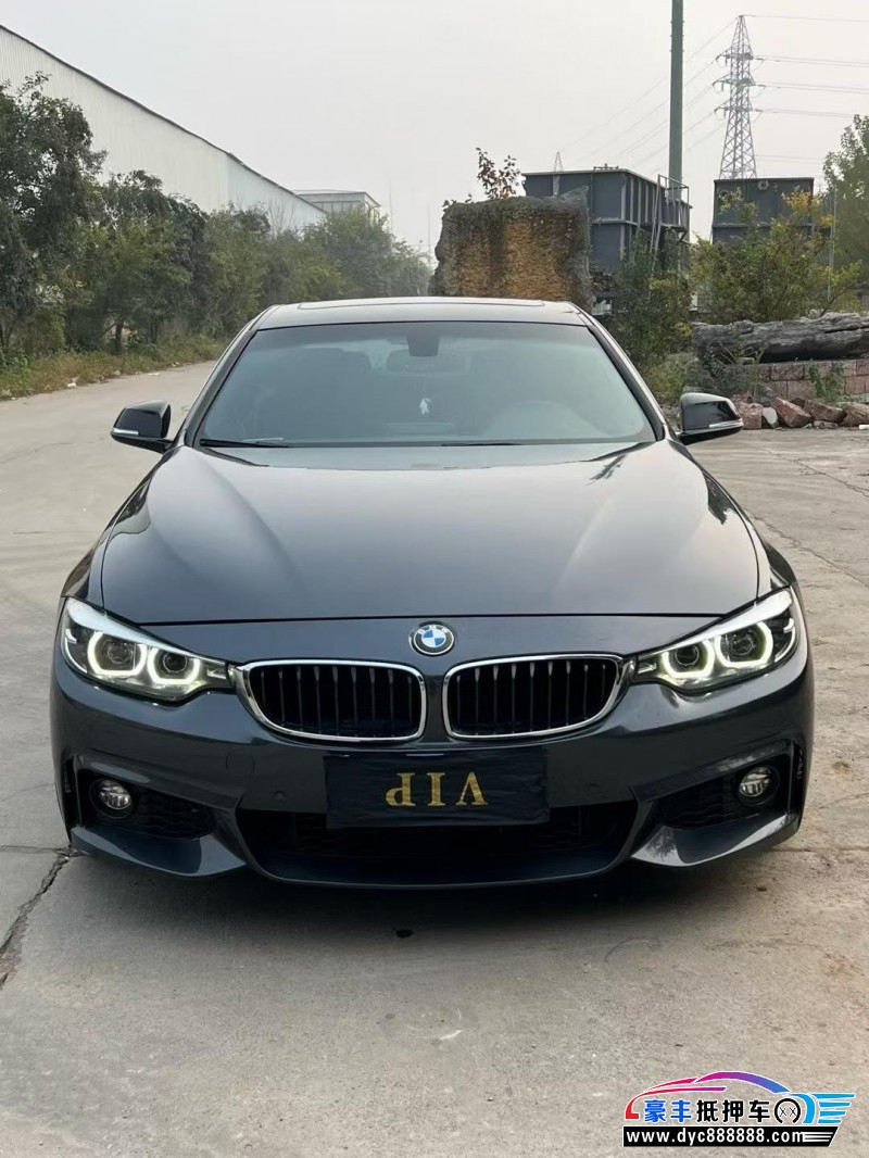 抵押车出售19年宝马4系轿车