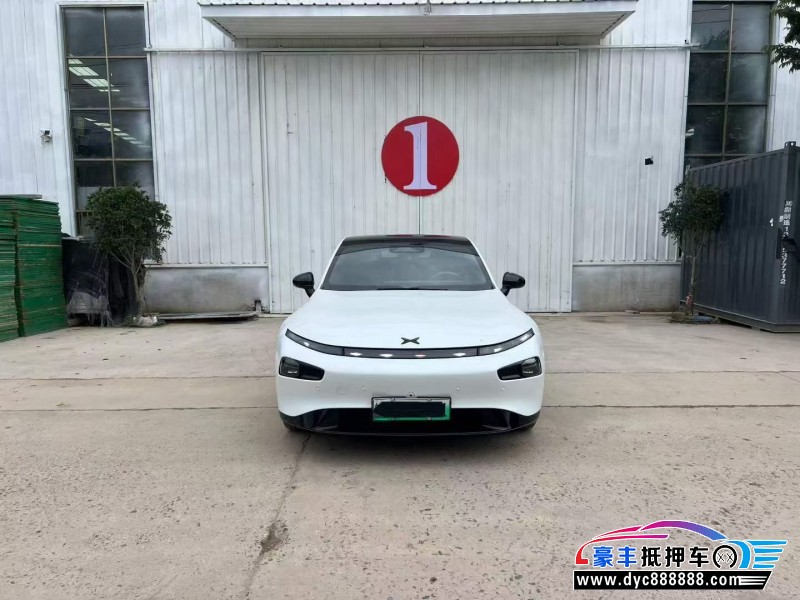 抵押车出售23年小鹏P7轿车