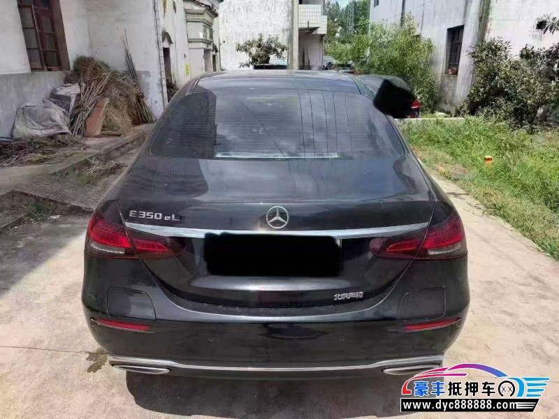 22年奔驰E轿车抵押车出售