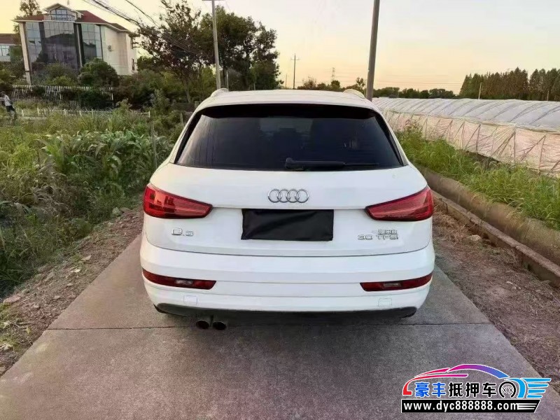 18年奥迪Q3轿车抵押车出售