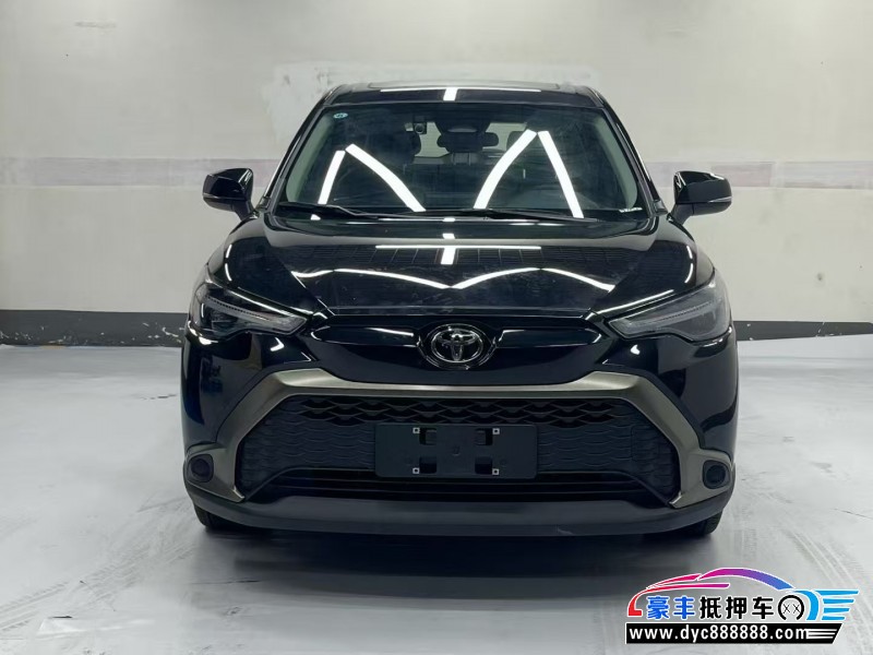 抵押车出售26年丰田锋兰达轿车