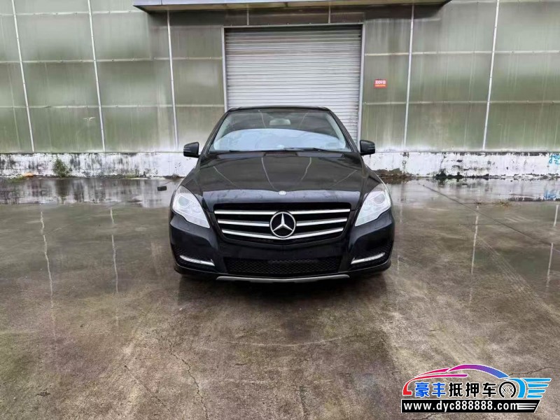 抵押车出售17年奔驰R轿车