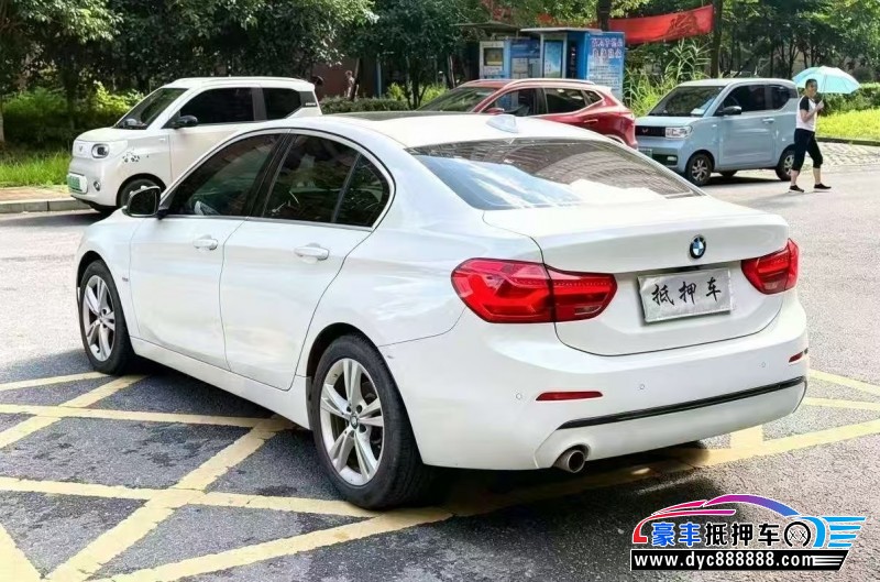 18年宝马1系轿车抵押车出售