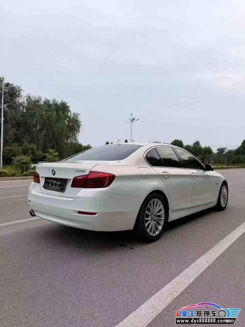 17年宝马5系轿车抵押车出售