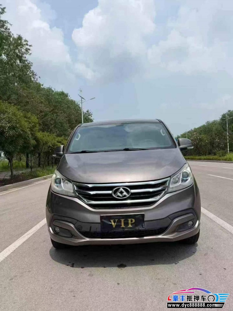 抵押车出售16年上汽大通G10轿车