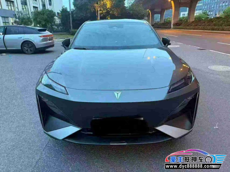 24年长安深蓝S7轿车抵押车出售